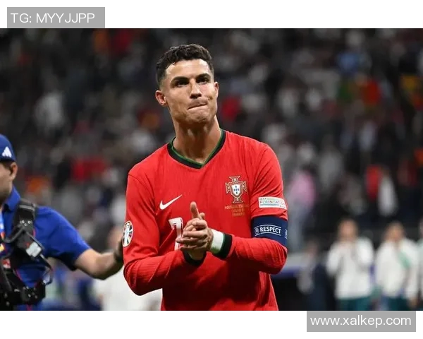 全球雕像最多的足球明星排行榜揭晓你知道谁是第一吗