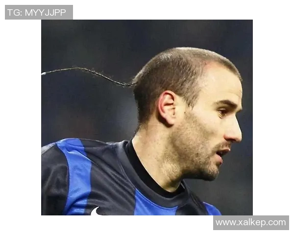 日本男足球明星的发型风格解析与时尚影响力探讨