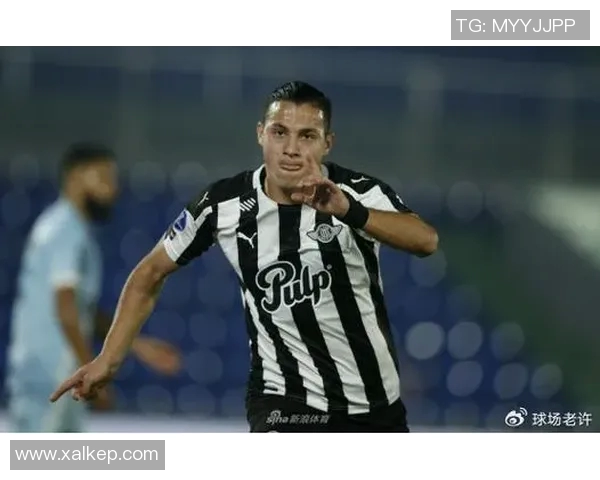 亚松森呱啦与老虎竞技的激烈对决揭示足球战术与团队精神的较量