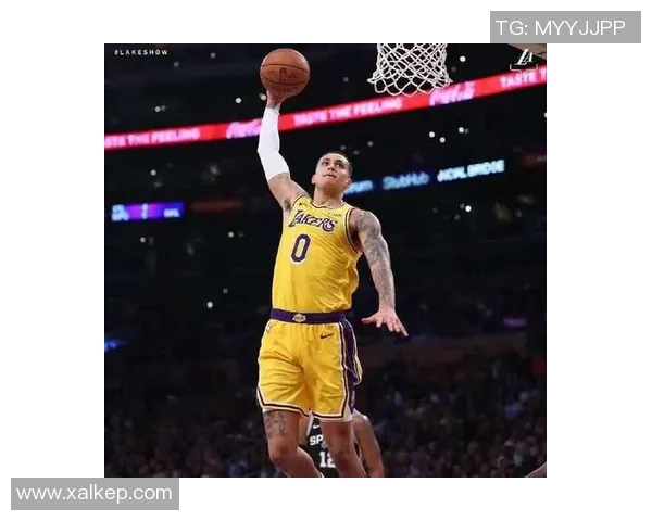 帕斯卡尔对决湖人展现个人风采引发球迷热议与期待