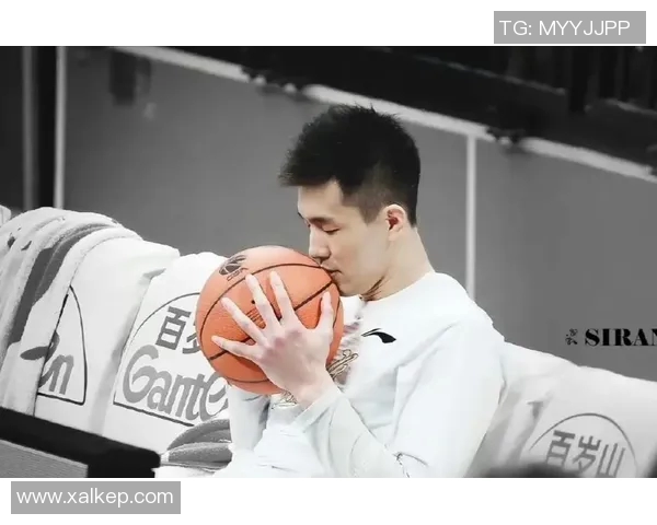 篮球场上的爱情游戏追女生的篮球明星如何赢得心动的她 篮球场上的爱情游戏追女生的篮球明星如何赢得心动的她